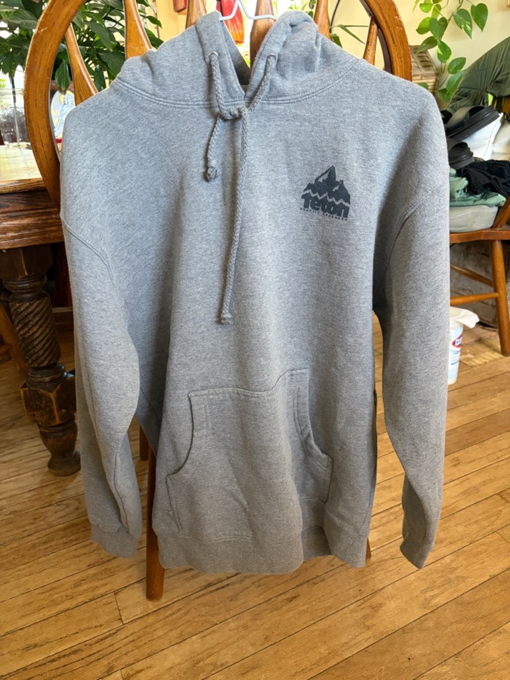 Tevun Men's Gray Hooded Pullover Sweatshirt